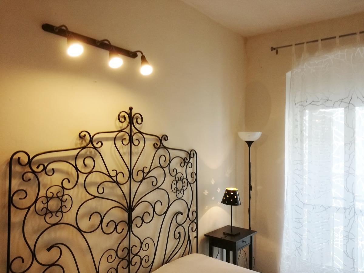 Residenza Mazzini โฟลีโญ ภายนอก รูปภาพ